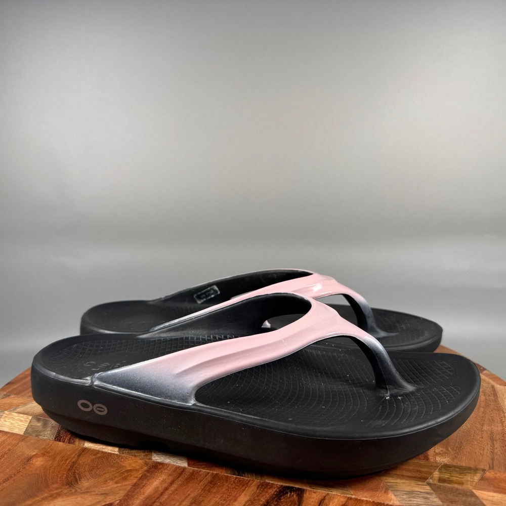 OOFOS OOlala Black Pink Ombre Recovery Sandals Flip Flops Womens 8 EU 39
